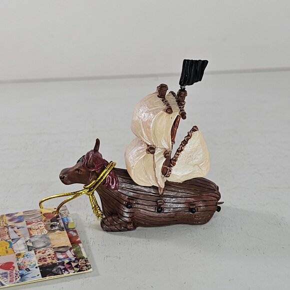 Cow Parade Bucowneer Mini Moo Figurine Collectible With Tag *Repaired* - Picture 4 of 9